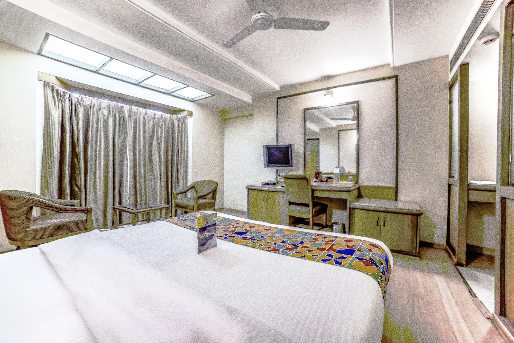 Hotel Gandharva Shivajinagar Pune Bagian luar foto