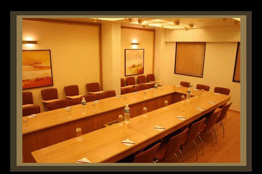 Hotel Gandharva Shivajinagar Pune Bagian luar foto