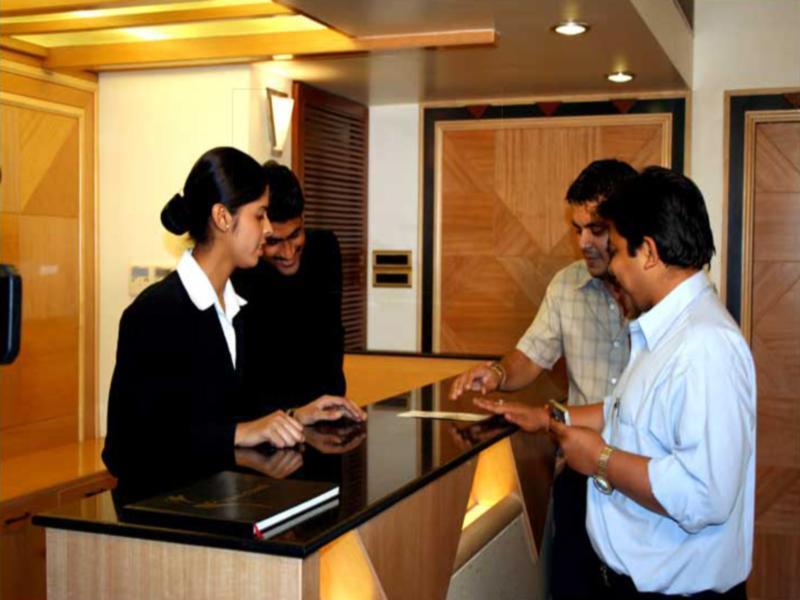 Hotel Gandharva Shivajinagar Pune Bagian luar foto
