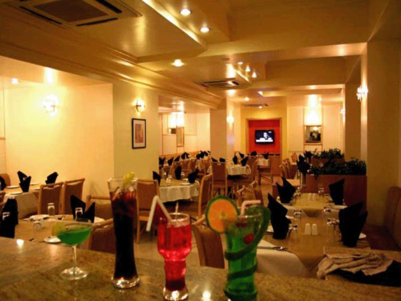 Hotel Gandharva Shivajinagar Pune Bagian luar foto